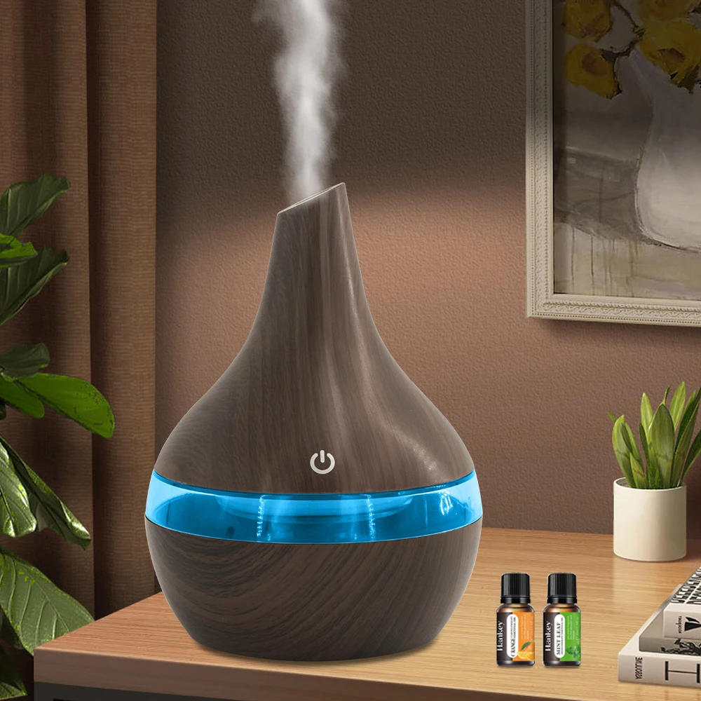 

300ml USB Essential Oil Diffuser & Humidifier Wood Grain Design, Quiet, Auto Shut Off, BPA Free (2 Aroma Oils Included)