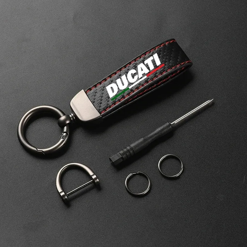 1PCS For Ducati Hypermotard 950 939 821 796 1100 Motorcycle Accessories Motorcycle Keychain Keyring Carbon FiberHigh-Grade