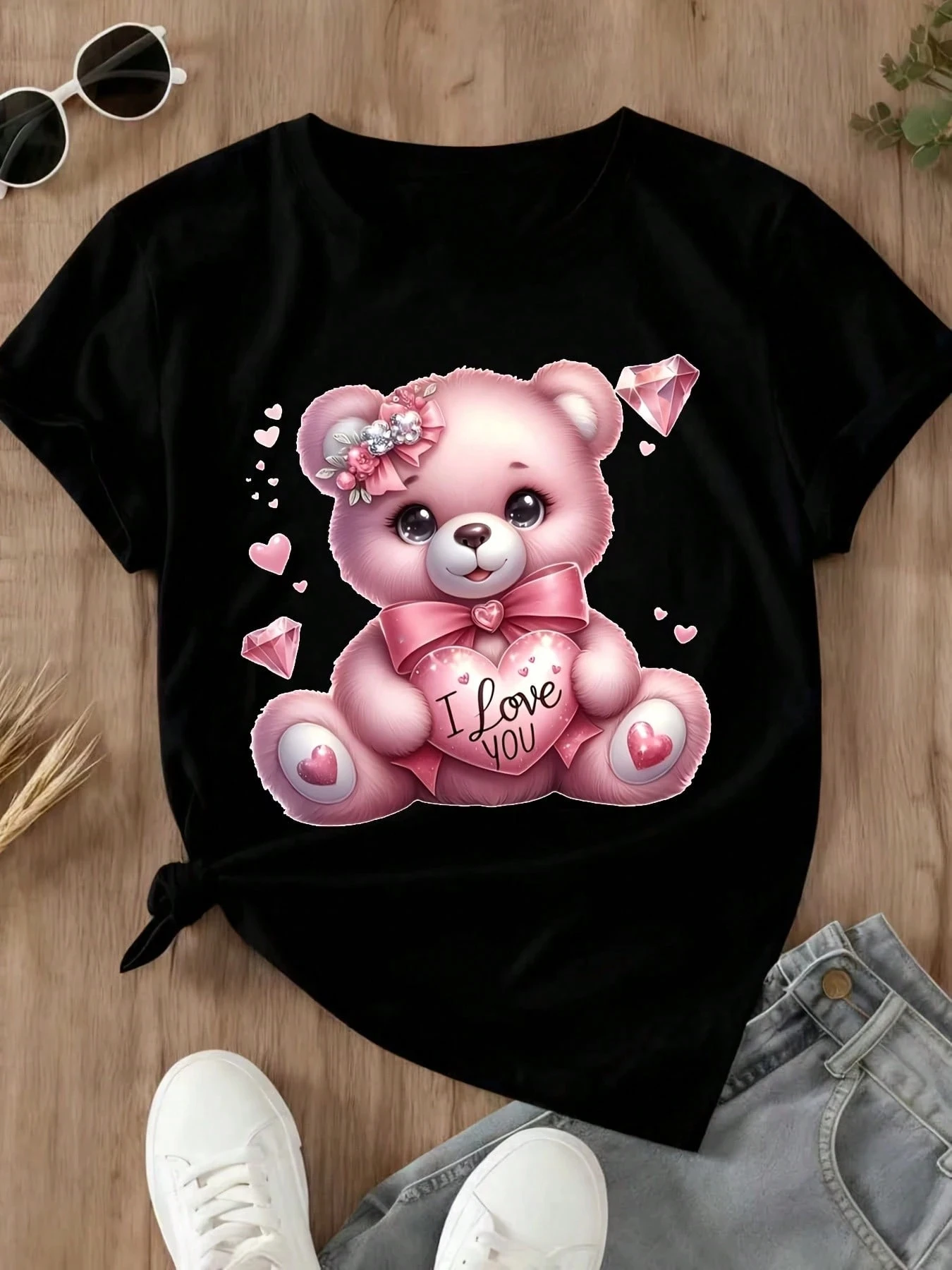 Camiseta estampada con oso rosa para mujer, diseño de amor de mano, pantalón corto informal fresco y versátil, Top de manga estilo Y2k 2026