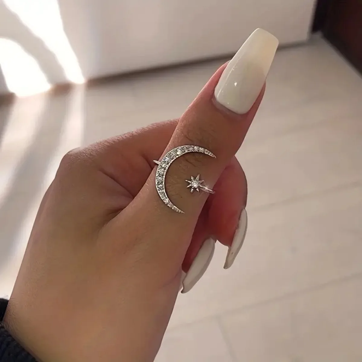 

Crescent Ring Fashion Star Moon Ring Simple Open End Ring