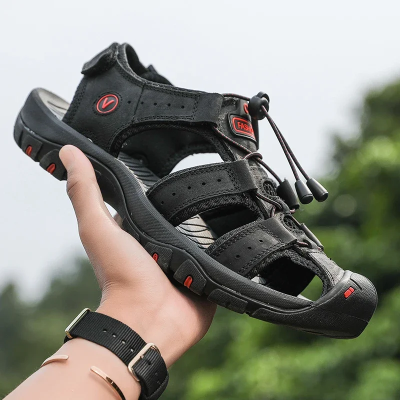 

Classic Series Men's Outdoor Large-sized Flat Heel Anti-slip Cross-strap Retro Style Solid-color Soft-soled Casual Sandals