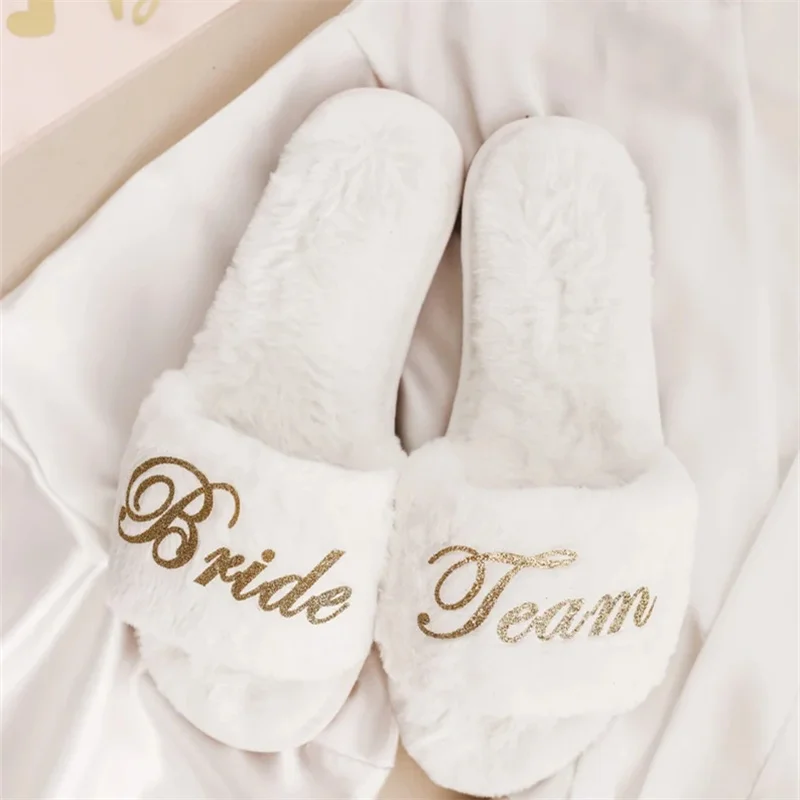 Personalised Bride Slippers, Wedding Slippers, Bridesmaid Slippers, Getting Ready Slippers Bridal Slippers, Fluffy Slippers