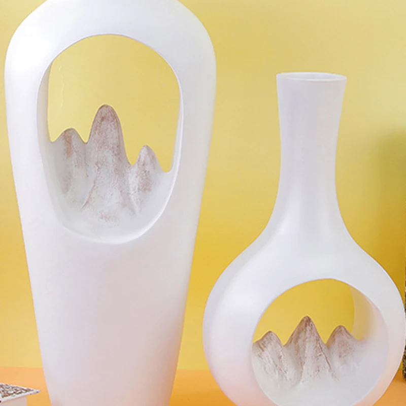 

Chinese Style Hollowed Out Mountain Peak shape Vase Decoration, Living Room, Bedroom, Study, Office, Resin Handicraft Decor, 1Pc