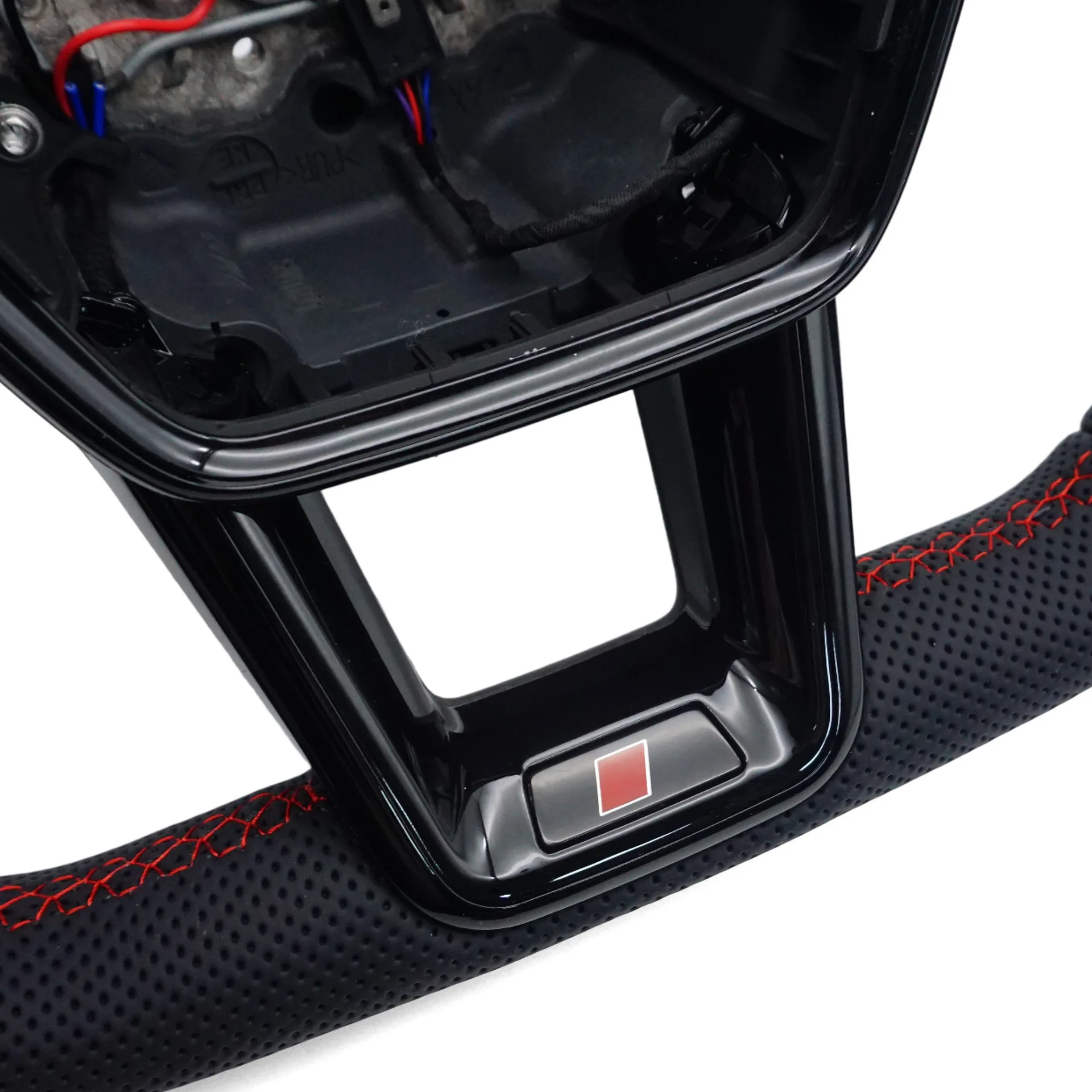 Geeignet für Audi A6 C8 A7 S Standard, vollständig gestanztes rotes Kabel mit Knopf, großer Schalthebel und beheiztem Lenkrad – Detail 4
