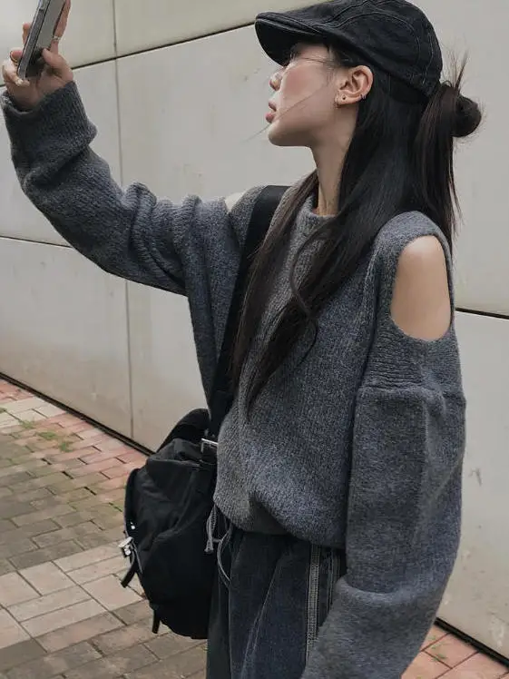 

Warm Long Sve Knitted oulder Bared Top Women's Loose Fit round Ne Hole Design Casual Sle Cotton Sweater for Autumn W...