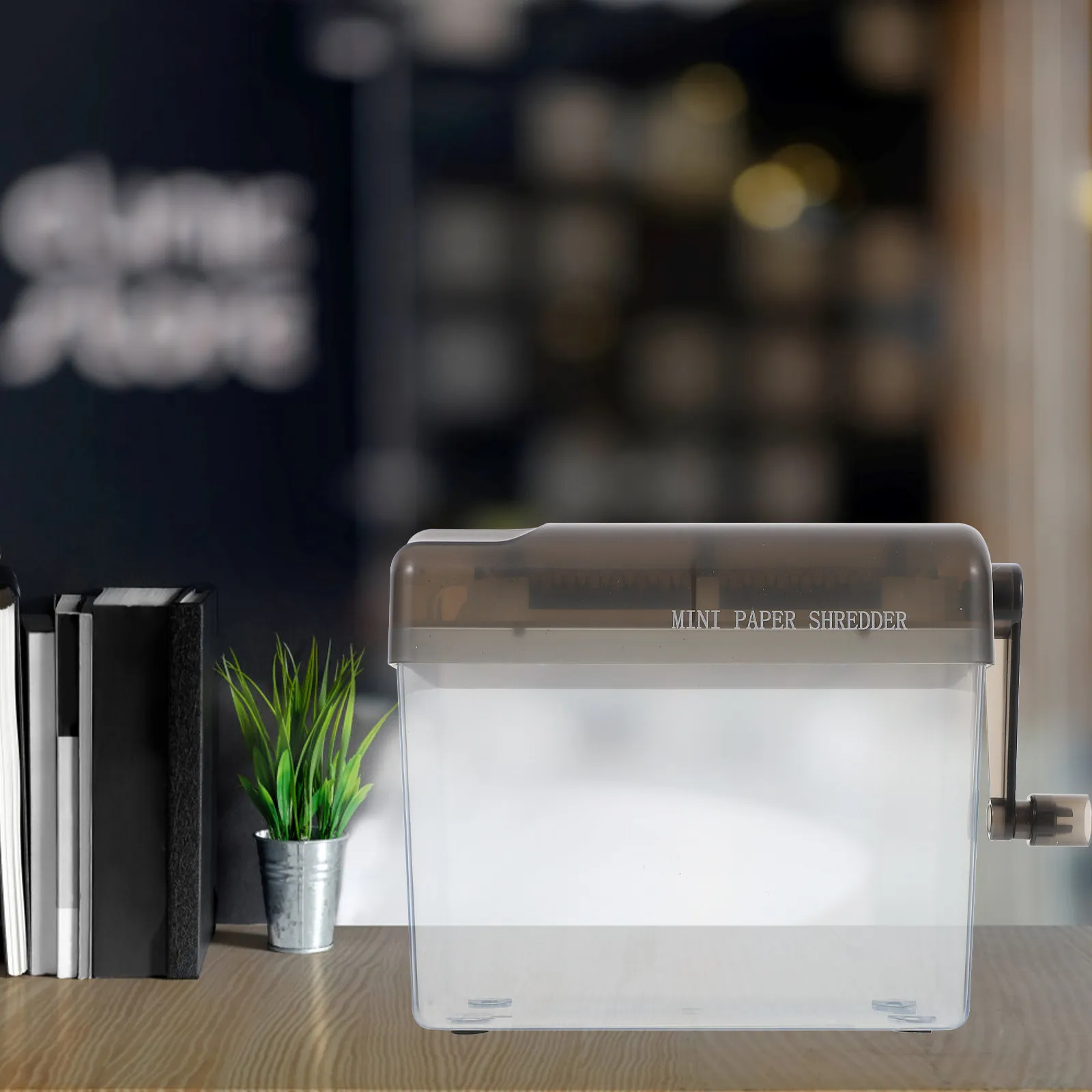 

1Pcs Desktop Manual Shredder Mini Hand Shredder for Office School Family Use Lightweight Portable Paper A6 Paper Strip