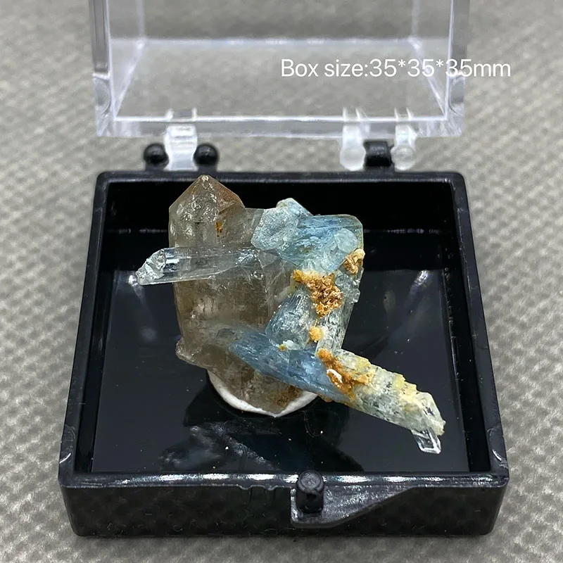 

100% Natural Namibian Aquamarine Rough Gemstone Crystal+ box size 3.5cm