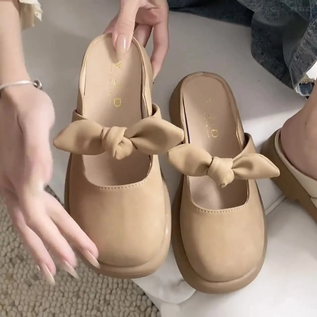 Butterfly-Knot Female Shoes Slippers Women Summer Mules Sexy Low Loafers Cover Toe Slides 2025 Flat Square Butterfly-knot Rubber