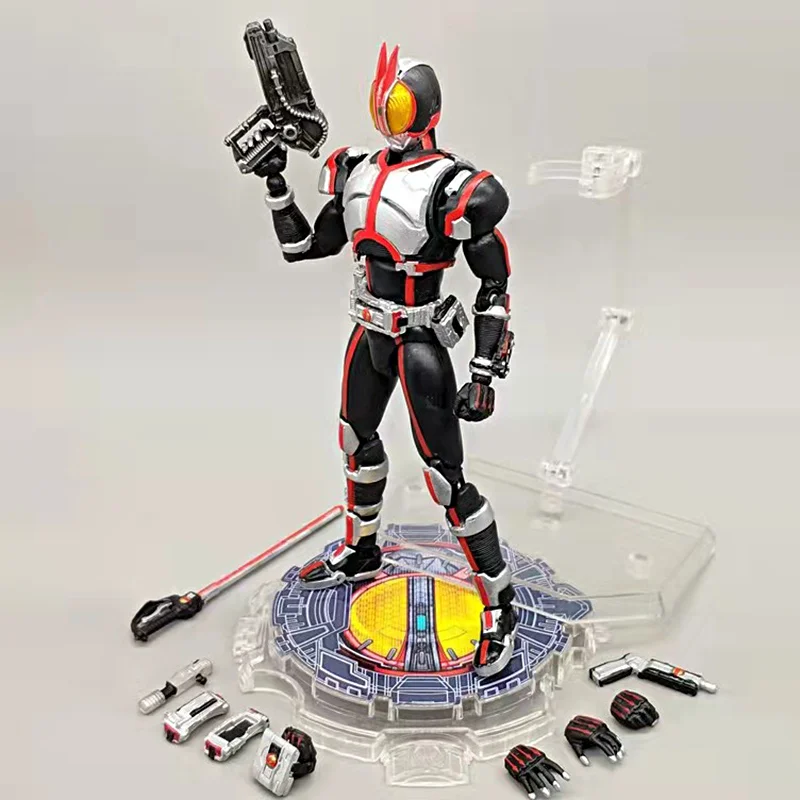 

16CM SHF Masked Rider Kamen Rider Joint Kuuga Agit Moveable BJD Anime Action Figure PVC Kids Toys Doll Collection Figures Gift