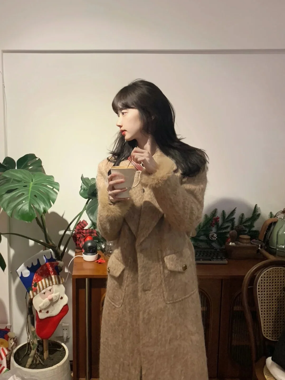 

Корейское женское зимнее модное шерстяное пальто-жакет средней длины в стиле «Rich Girl» с эффектом высокого качества и изысканности