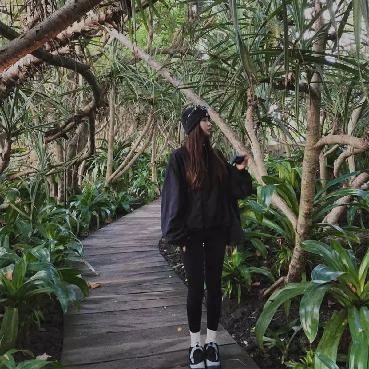 veste-decontractee-impermeable-en-tissu-patchwork-seeyouiceland-pour-femme-100-fibre-de-polyester-collection-printemps