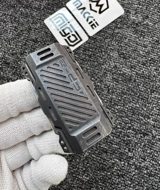 Mackie CP2s Stainless Steel Push Plate EDC Metal Decompression Toy