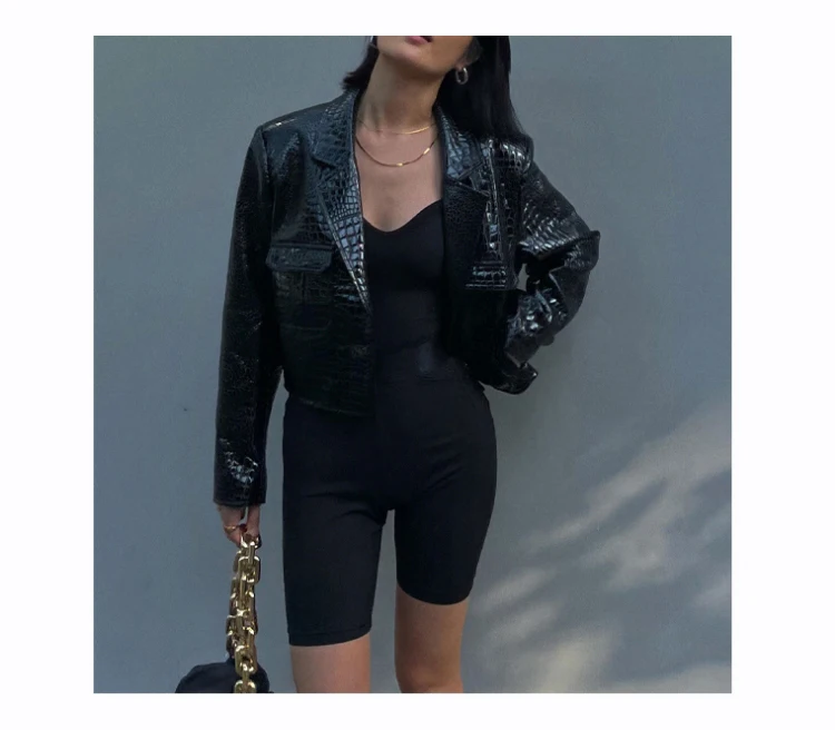 Lautaro Spring Autumn Short Cool Stylish Shiny Reflective Crocodile Print Patent Pu Leather Jacket Women Runway Fashion 2023