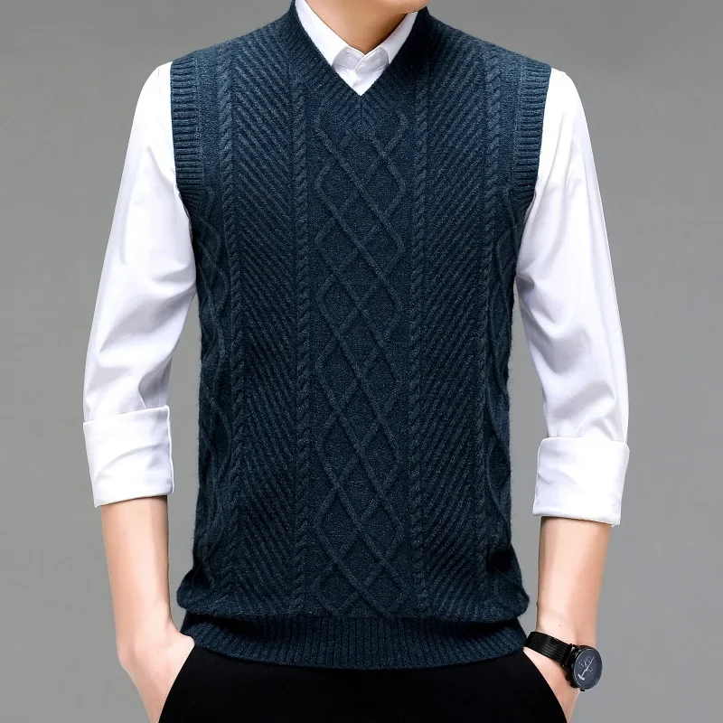 Stylish V-neck Jacquard Knit Sleeveless Sweater Vest for Men Middle-aged Men Fashion Solid Color Warm Top