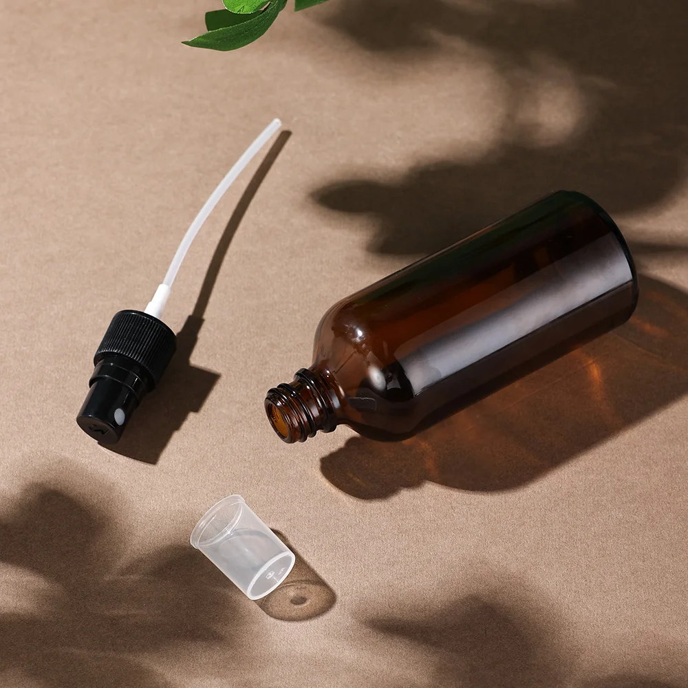 2 Stuks 100 Ml Amber Glas Lege Hervulbare Spray Flessen Bescherming Lekvrij Cosmetische Containers Voor Parfum Toner Essentiële Oliën