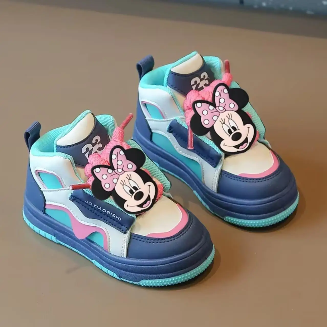 

Повседневная обувь Disney с Микки Маусом для мальчиков, весна-осень 2021, спортивная обувь на мягкой подошве для девочек, детская обувь Zhongbangban