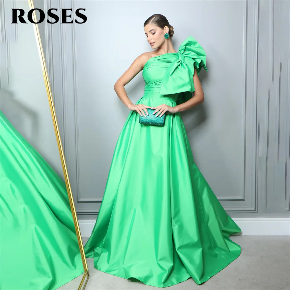 Gaun Prom satu bahu mawar memiliki lipatan gaun pesta pita gaun selebriti bernoda gaun pesta pernikahan A Line Dresses Dresses