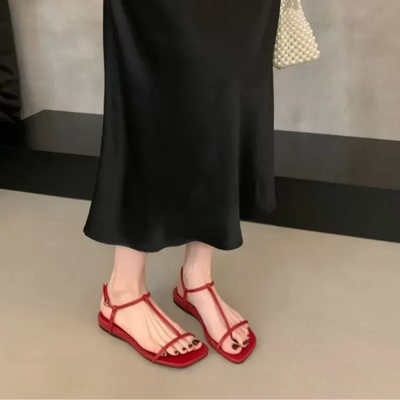 

Flat with Low Heel Modern Sandals Buckle Strap Concise 2025 Hot Sale Ladies Shoes Solid Shallow Fashion GLADIATOR Sandálias