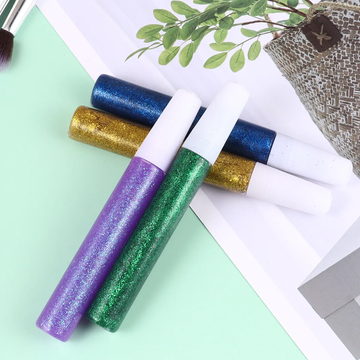 

5 Sets Mixed Color Glitter Glue Pen Strong Adhesion Aging Resistance for Handmade Art School Projects Flicker Glue Pen