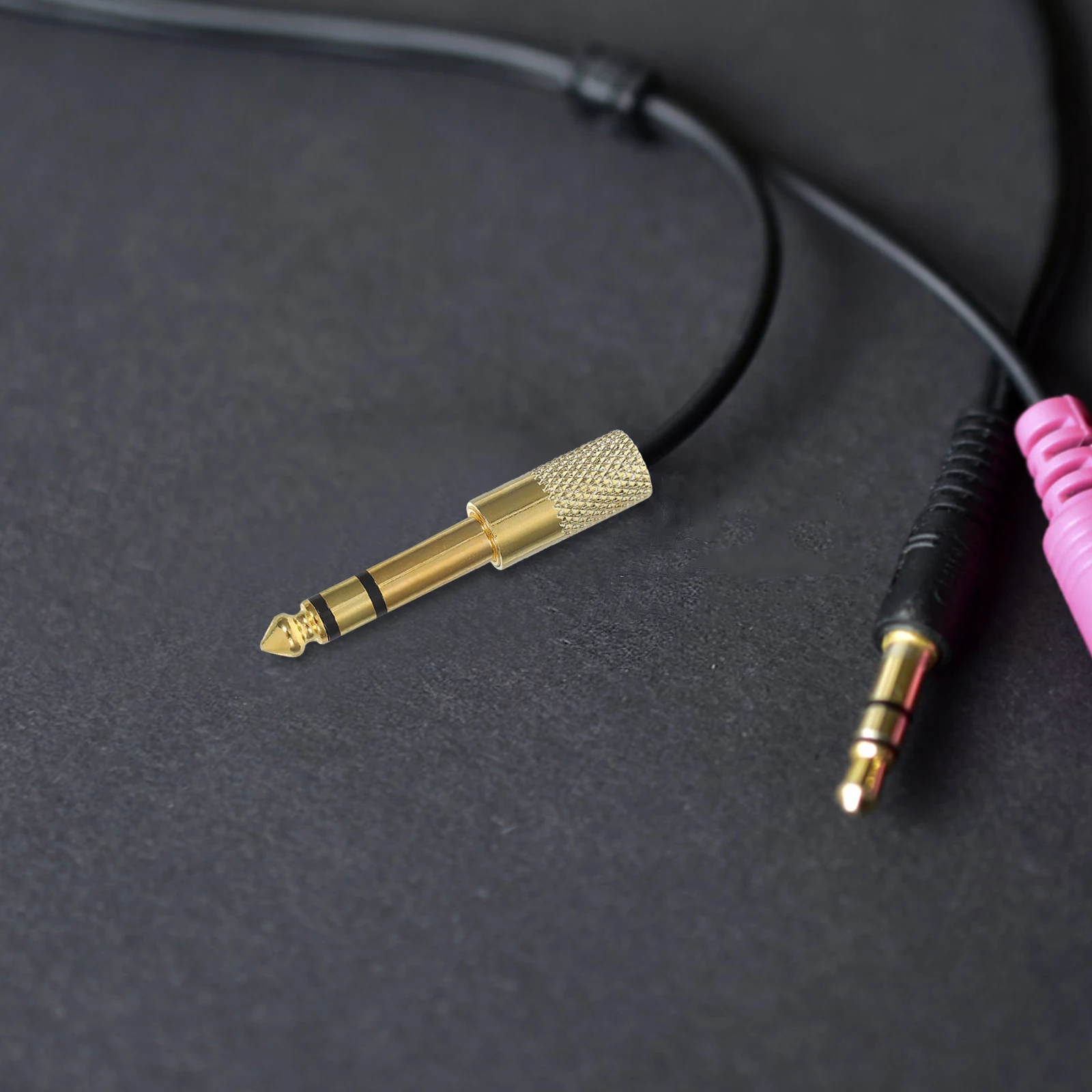 

Audio Converter Guitar Amp Headphone Adapter Computer Golden Copper Female to Plug