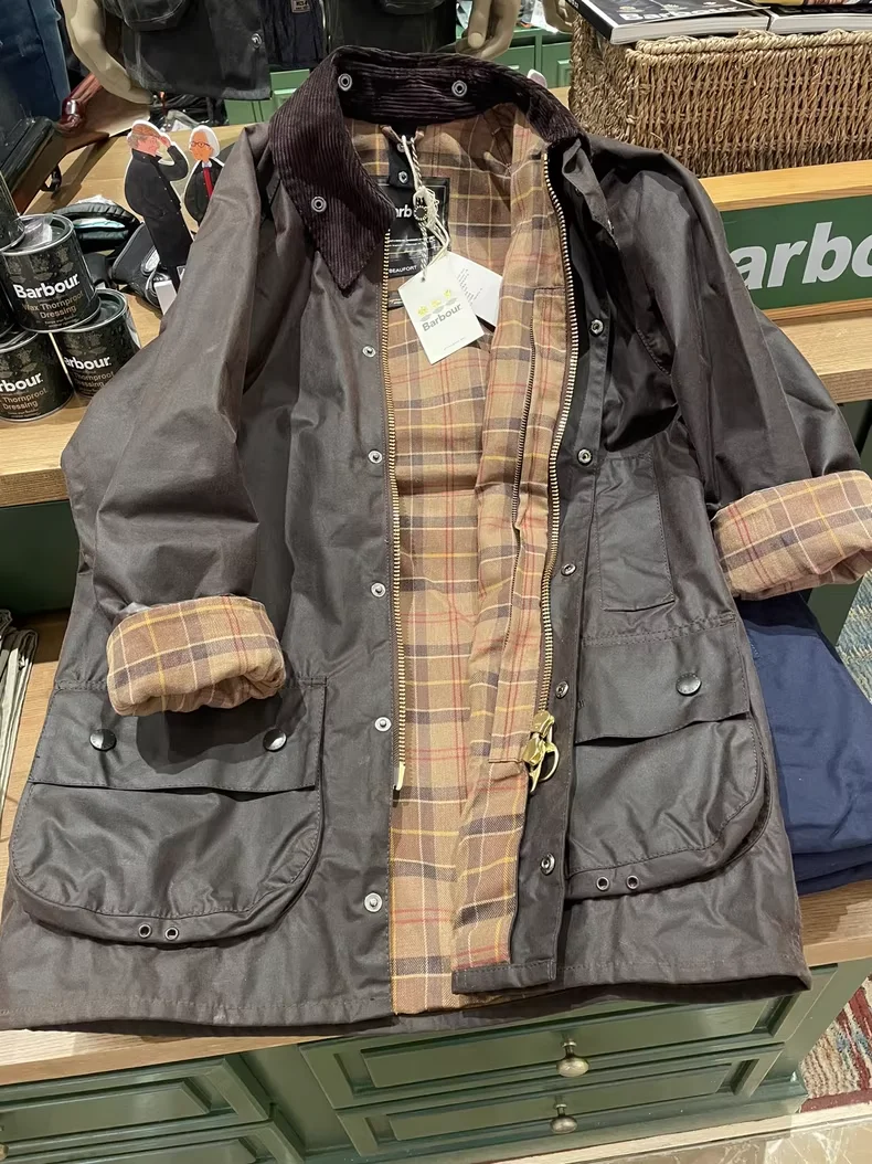 Barbour Classic Series Beaufort Wax - Image 4