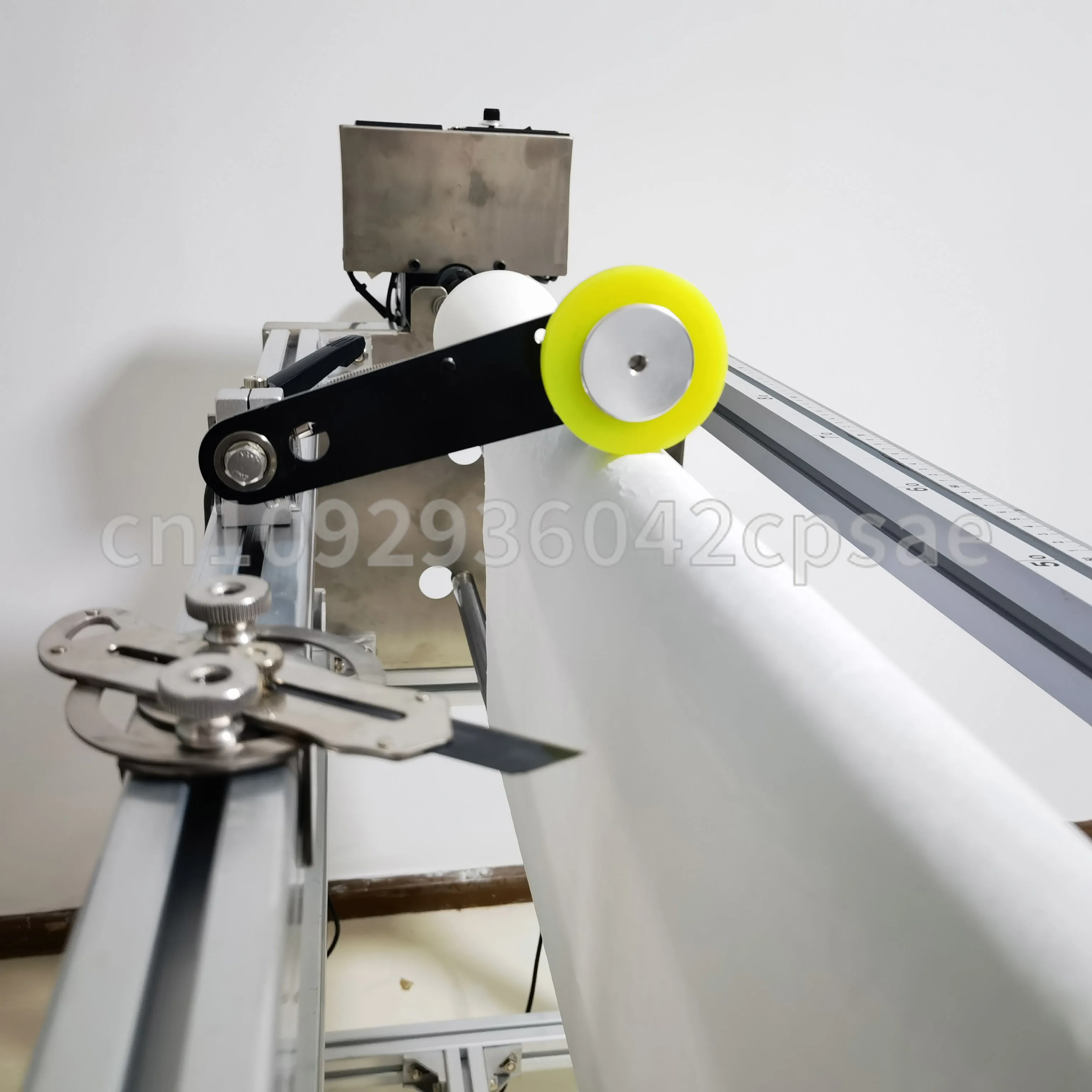 

Automatic Electric Foil Rewinding Machine for Plastic Carton Paper Film Slitting & Rewinding Competitive Price Coding Machine