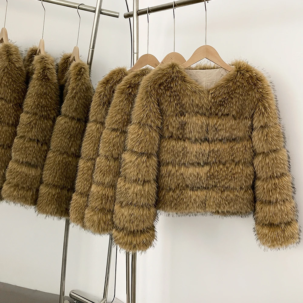 

Fake Raccoon Fur Coat Autumn Faux Fur Jacket Ladies Winter Eco-friendly Thick Warm Furry Fox Fur Coats Patchwork Outerwear