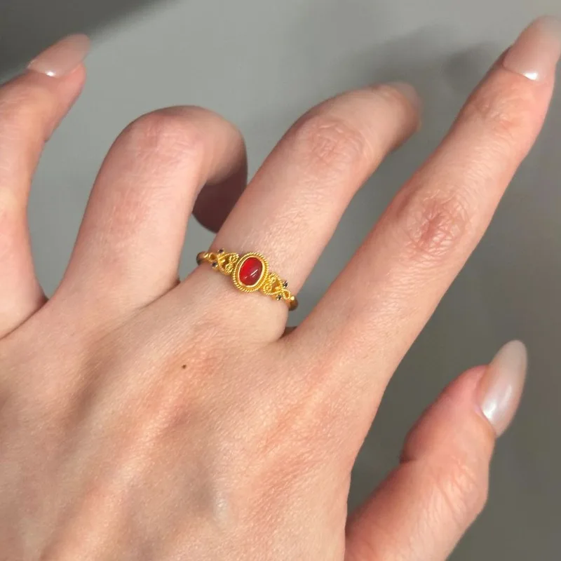 جديد الصينية تخريمية الأحمر الزركون خاتم المرأة الذهب الرجعية مجعد العشب نمط الحب حلقة الأزياء الخفيفة الفاخرة عالية الشعور #2