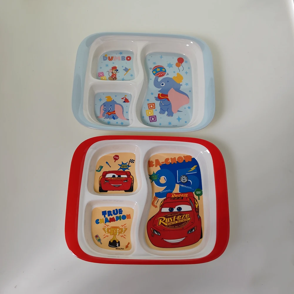 1pc Disney cartoon Lightning McQueen Dumbo piatto da pranzo a tre scomparti cena in famiglia regalo di compleanno piatto per smistamento frutta