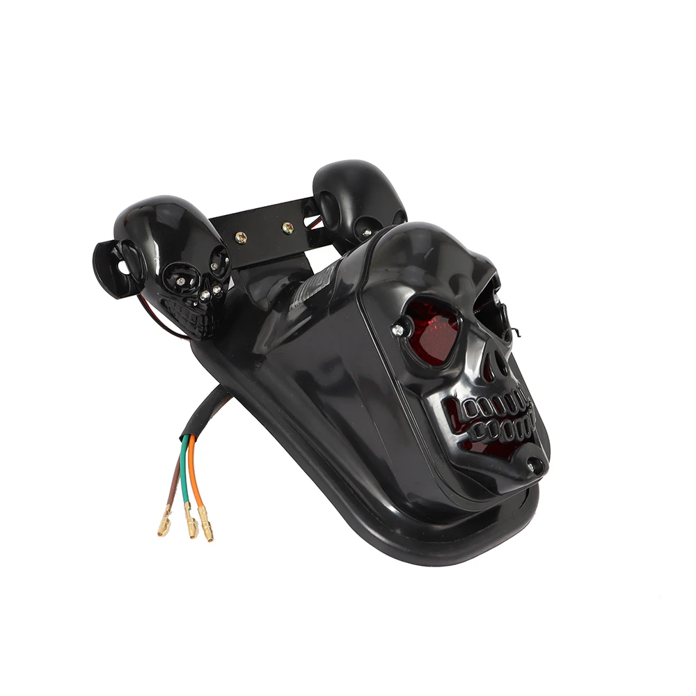 Chrome/Black Skull Motorcycle Rear Brake Lights 12V LED Turn Signal Stop Tail Lamps for Harley Honda Kawasaki BMW Yamaha Benelli - view 4