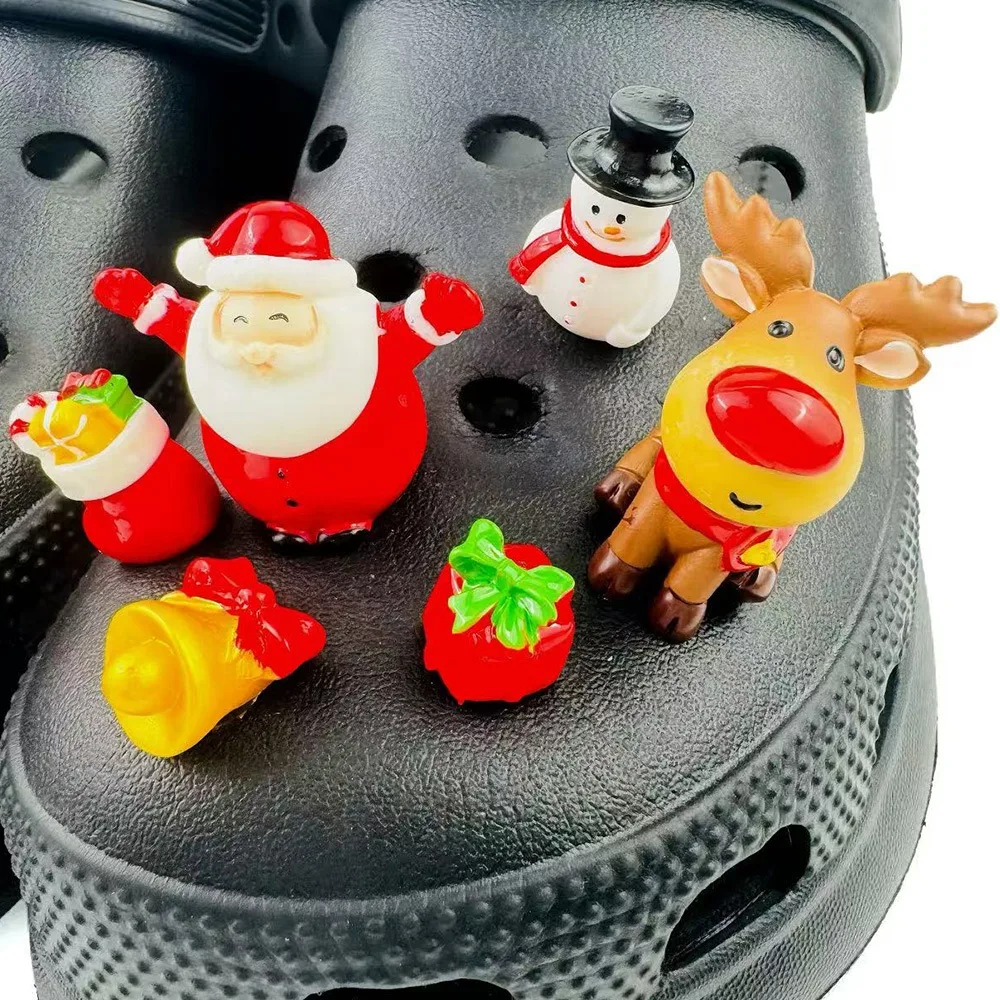 

6/12PCS Shoe Charms for Christmas Set Accessories Hole Shoe Buckle Resin Bell Snowman Deer DIY 3D Shoes Decorations Party Gift