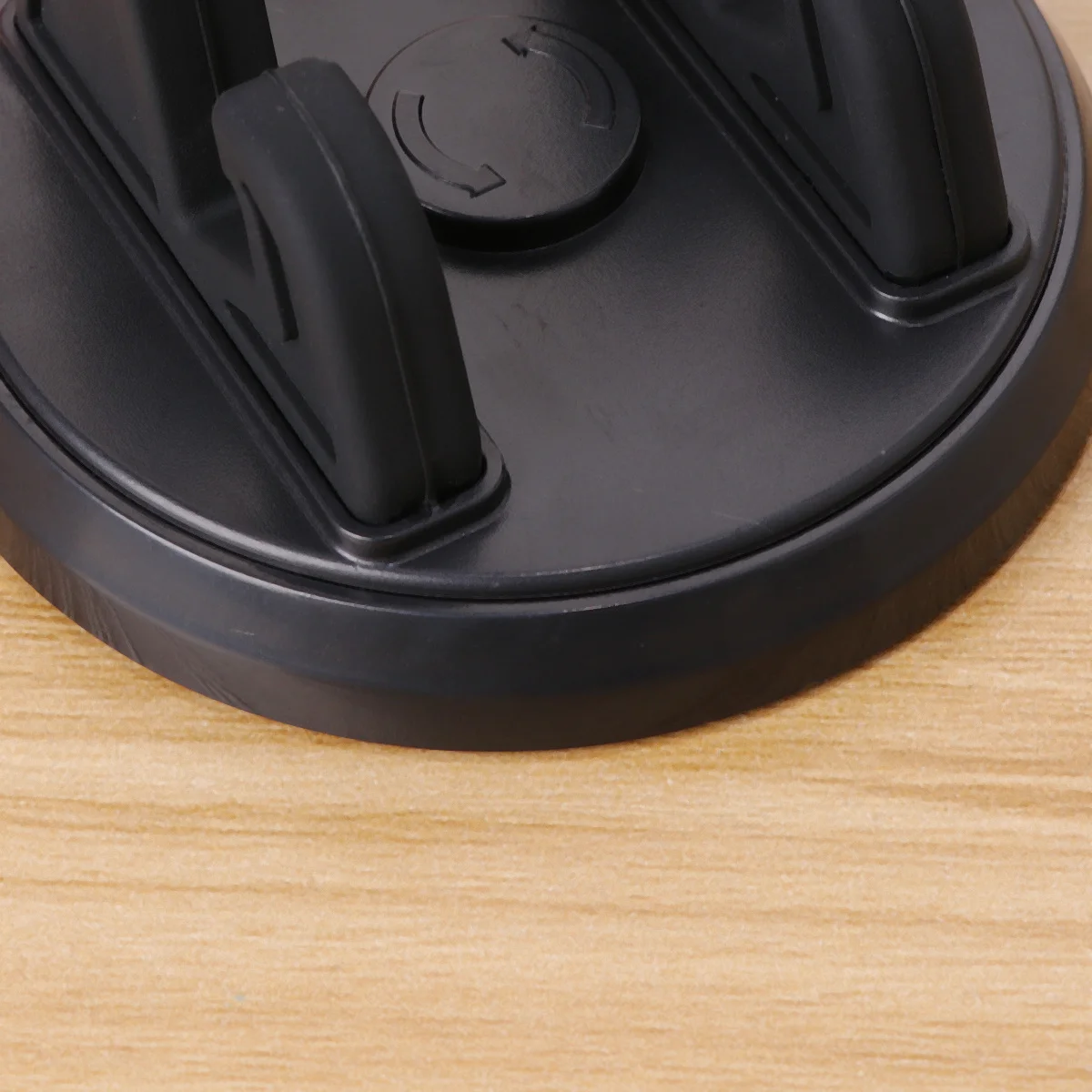 

2pcs Holder 360 Degree Rotatable Dashboard Mount Smartphone Stand Silicone Base Universal Bracket For Horizontal