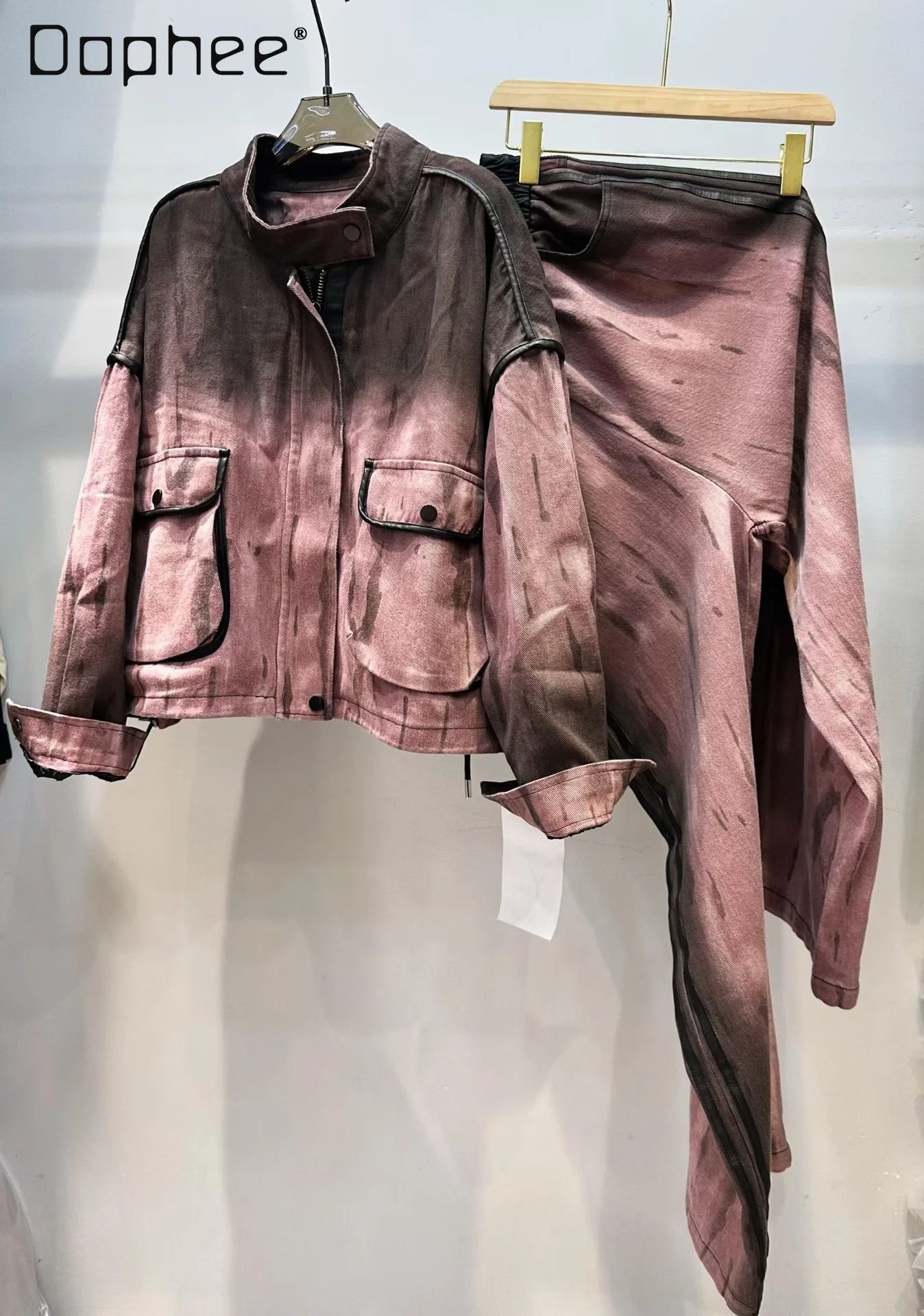 

Куртка-бомбер в европейском стиле с эффектом изменения цвета и брюки с большими карманами, весна 2026, новинка. Куртка и брюки на шнурке продаются отдельно.