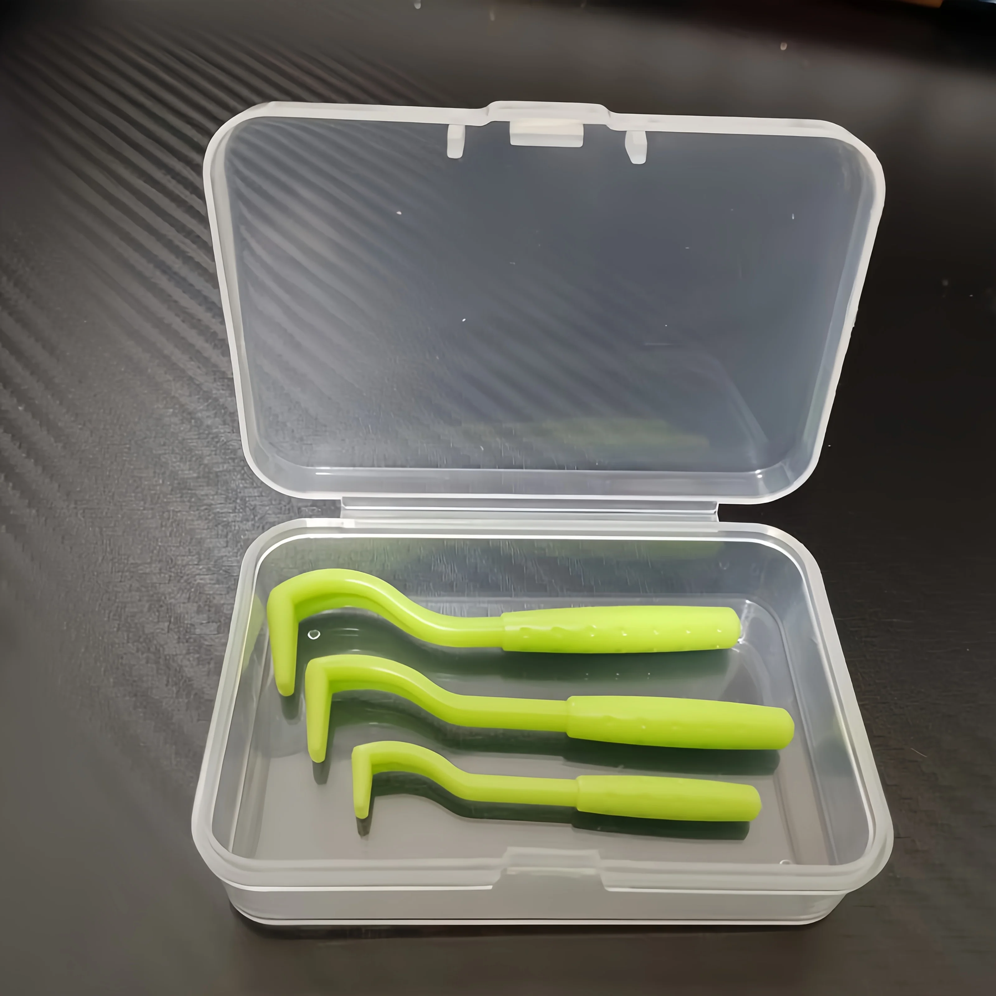 

Portable 3‑Piece Tick Removal Tool Set Vibrant Multi‑Color Safe Efficient Tick Remover Non‑Irritating Tick Extractors for Dogs Cats People Outdoor Activities First‑Care Accessories