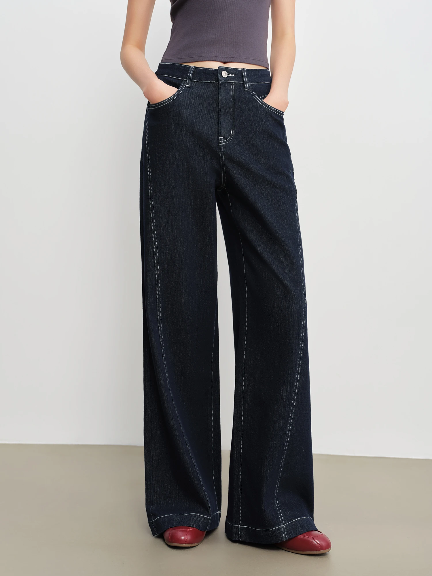 ZIQIAO Anti-Fading Quick-Drying Petite Diagonal Seam Design Slightly Flared Jeans for Women 2026 New Arrival Floor-Length Jeans