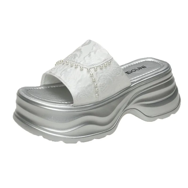 

2025 Women Slippers Flip-Flops Ladies Summer Fashion Wedge Heels Shoes Women High Platform Slippers Outdoor Sandals Beach Slides