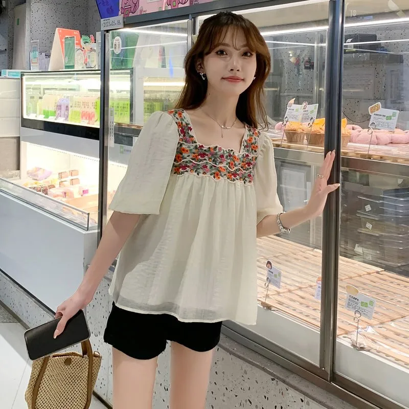 2025 Nuovo ricamato stile etnico allentato maternità Top camicia estiva in chiffon da donna incinta collo quadrato maternità Top LF020