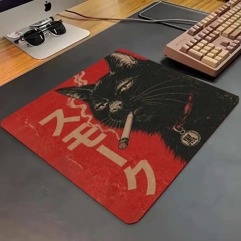 Vintage Grunge Smoking Cat Retro Japanese Street Art Small Mouse Pad Speed Mousepad Premium E-Sports Gaming Desk Mat For Laptop