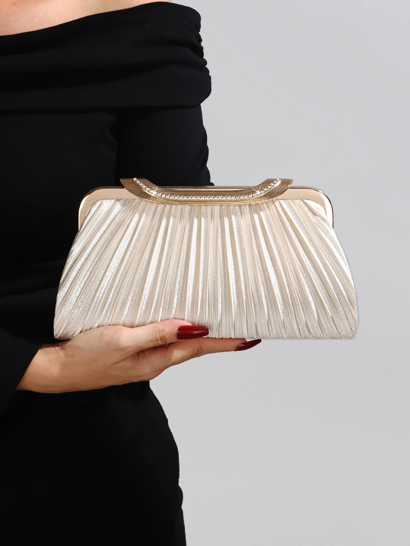 

New Satin Pleated Evening Bag Handbag Matching Dress Evening Party Bag Cheongsam Handbag Party Prom Bag 2025 New Gift