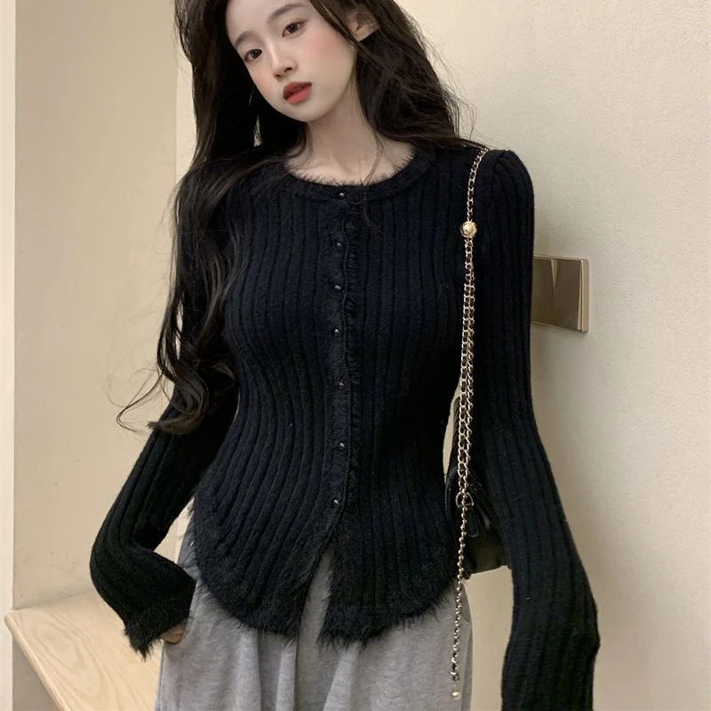 

Autumn Winter Knitted Cardigans For Women Sweater 2025 Casual Long Sleeve Knitwear Y2k Tops Korean Slim Chic Black Sweaters