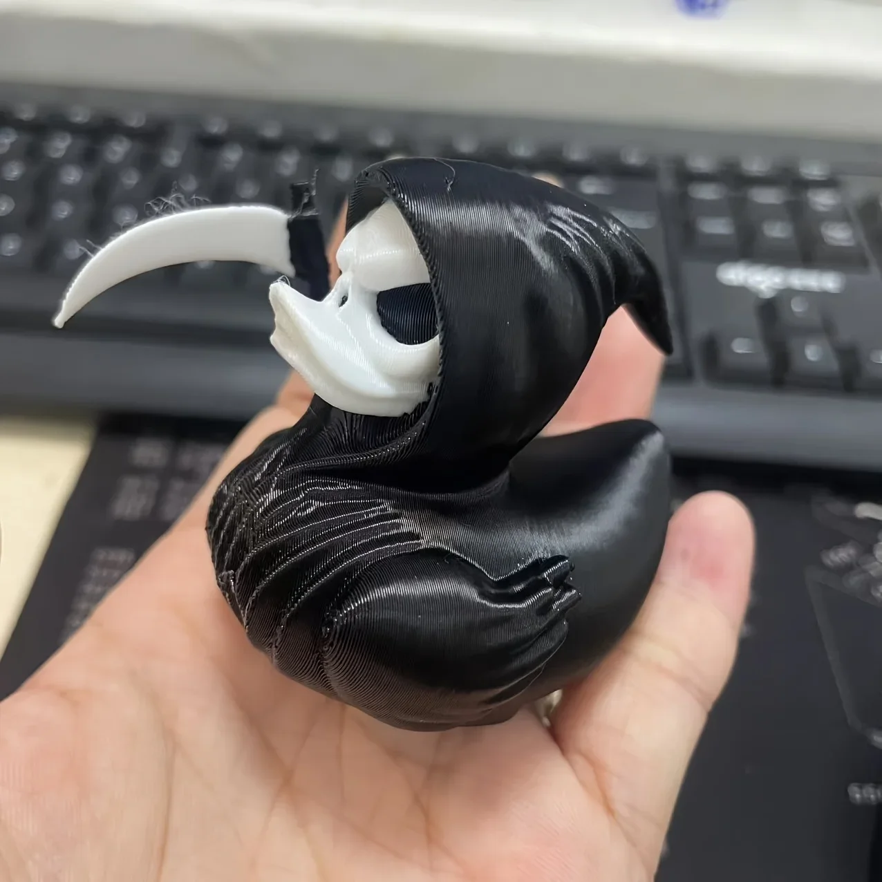 3d Printed Halloween Duck Anime Figure Pla Handicraft Spooky Halloween Duck Figurine Ornament Model Grim Reaper Duck Ornament