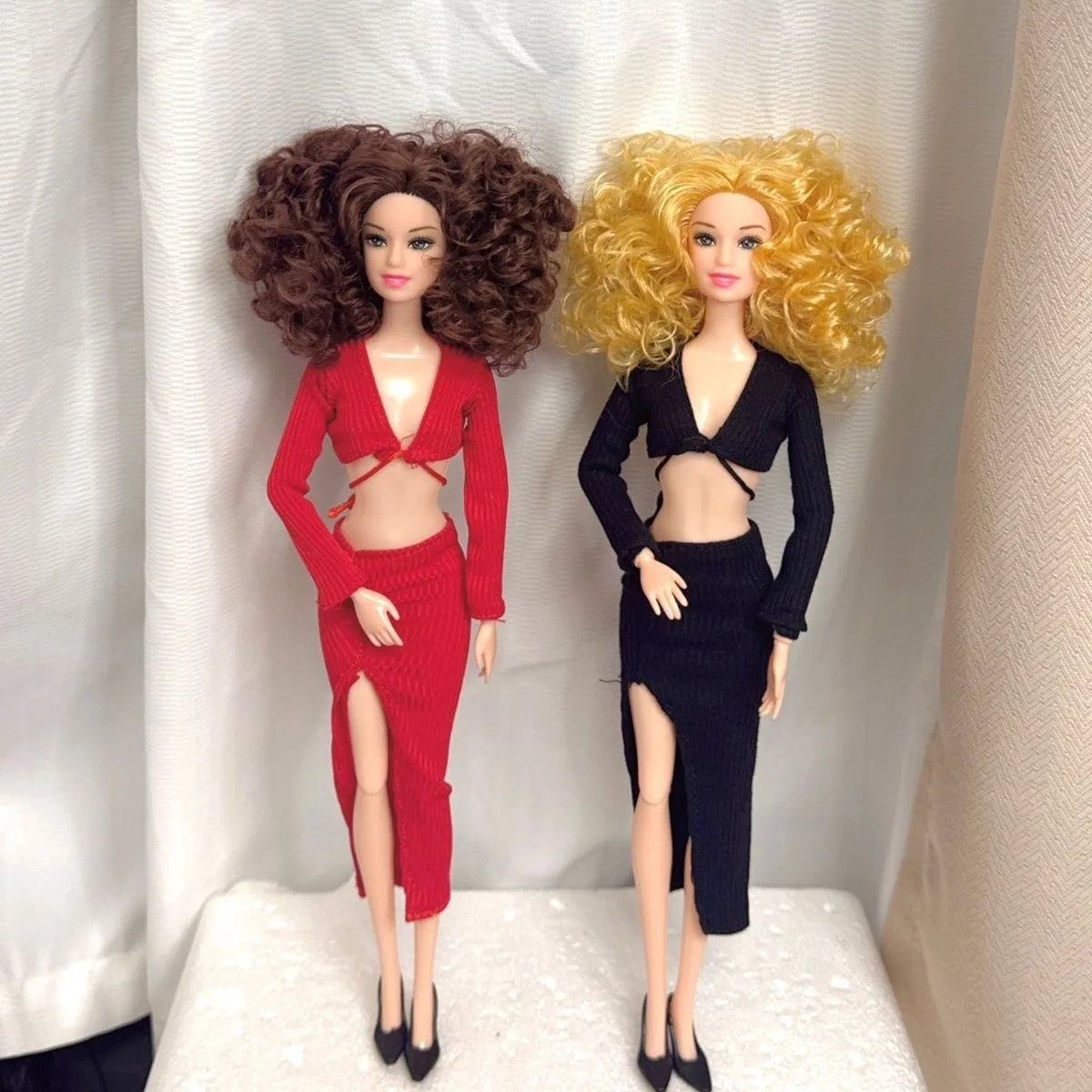 

30CM Fashion Supermodel Doll White Skin/curly Hair Body Joints Movable 1/6 BJD Doll Sexy Vest + Skirt Set Play House Toy Gifts