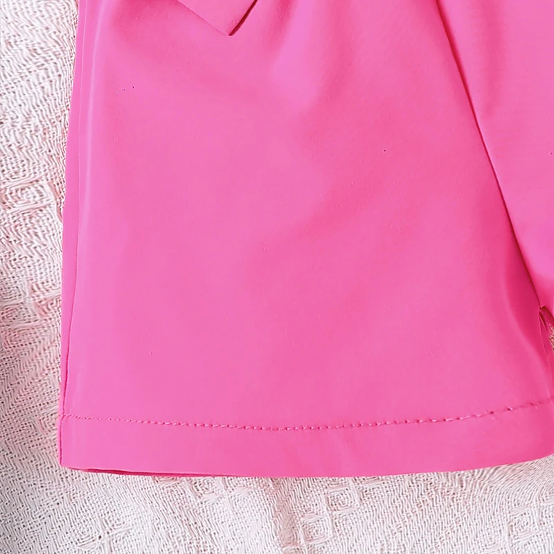 2pcs Girls Going Out Short Suit Heart Graphic Flutter Sleeve Top & Belted Waist Shorts Set Kids Summer Clothes