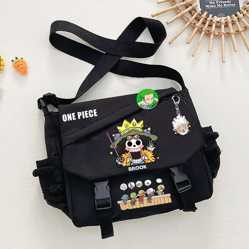 Jednoczęściowy plecak na ramię Luffy Chopper Nami Usopp Anime peryferyjny tornister typu cross-body chłopięca torba nautoring torba studencka