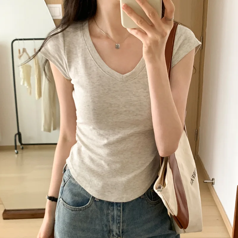 

Summer women's T-shirt; women's basic short-sleeved shirt; slim-fit top; women's casual short-slee T-shirt with irregular V-neck