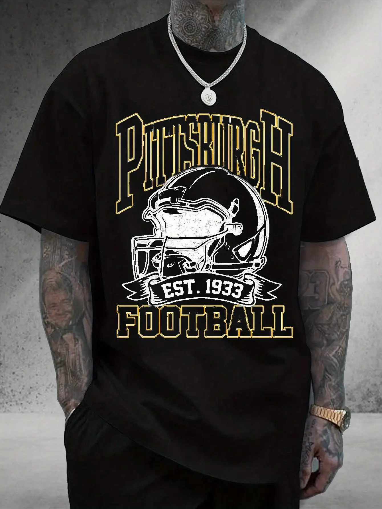 Men'S & Women'S Pittsburgh Football Helmet Graphic T-Shirt - 100% Vintage 1933 Team Design, Unisex Round Neck Short Sleeve Tee for Game Day, Tailgating & Casual Wear - Official Fan Apparel Gift for Supporters
