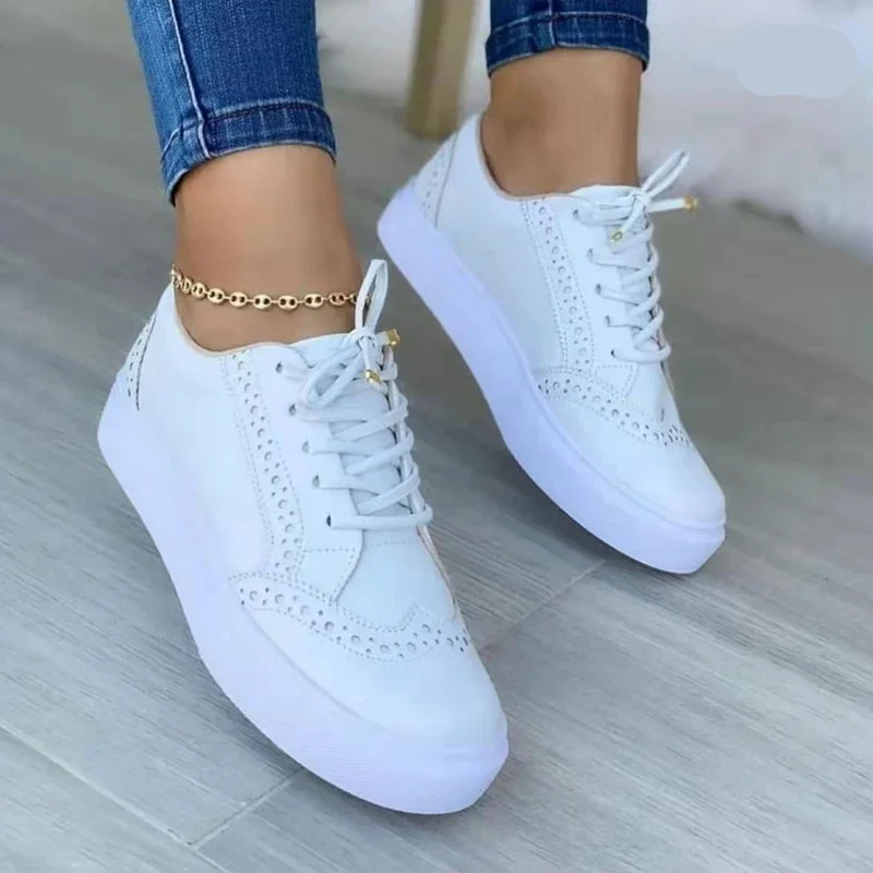 Zapatos vulcanizados de punta redonda para mujer, zapatillas planas informales con cordones, versátiles y cómodas, novedad de verano, 2023