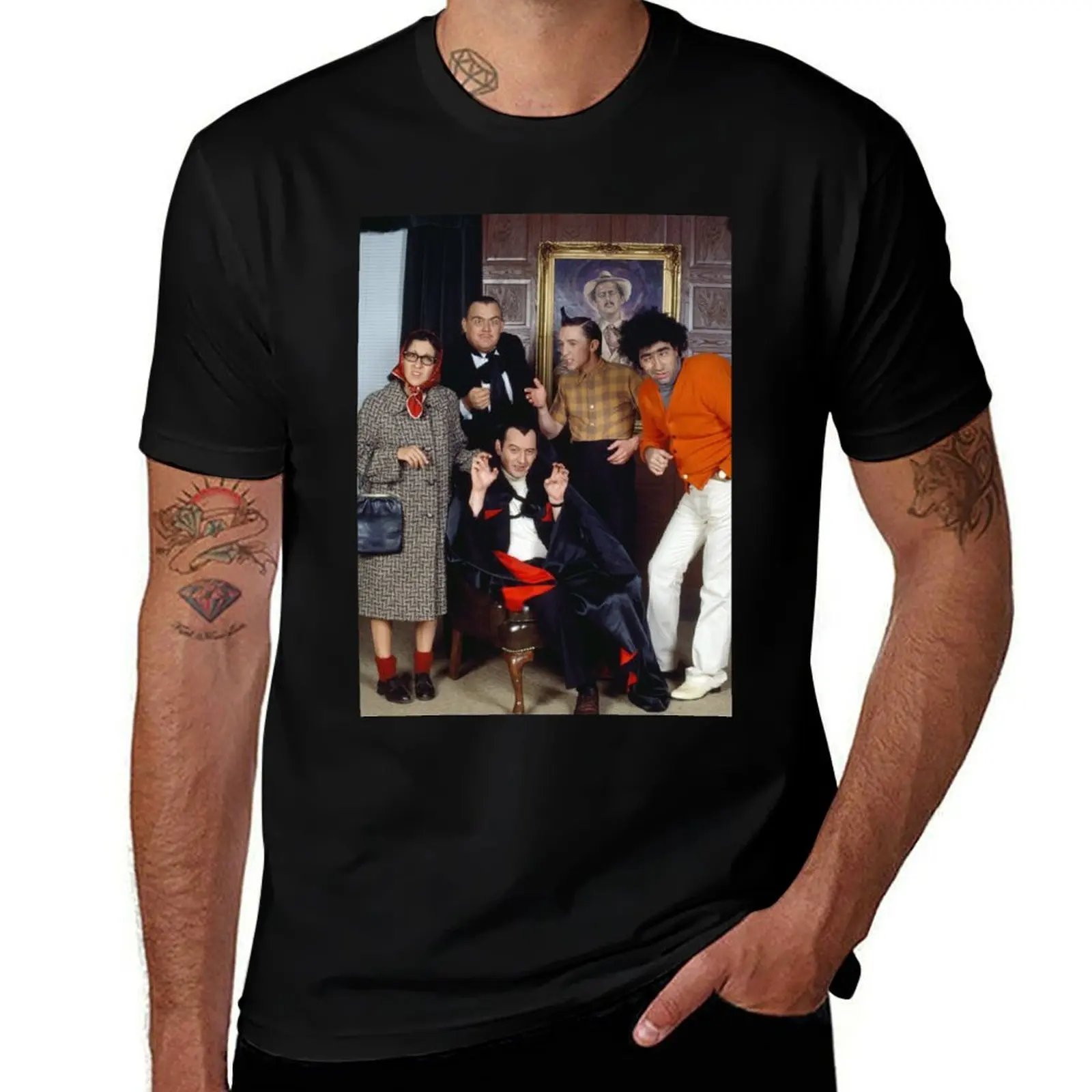 

SCTV Cast | Canadian Comedy T-Shirt Plus Size Gym Sports T-Shirt