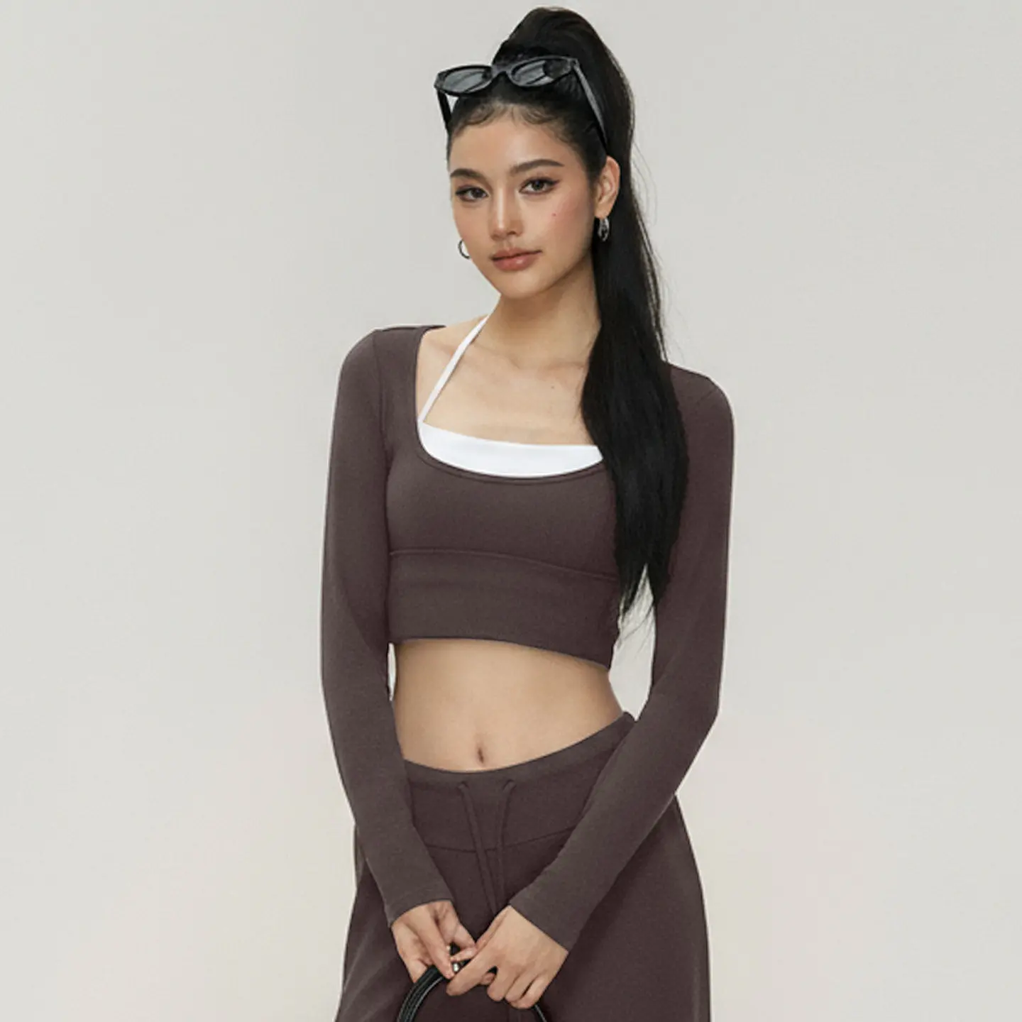 Women Long Sleeve Yoga Shirts Fitness Chest Cushion Sports Top Short Elegant Dance Yoga Clothes Gym Pilates Tops