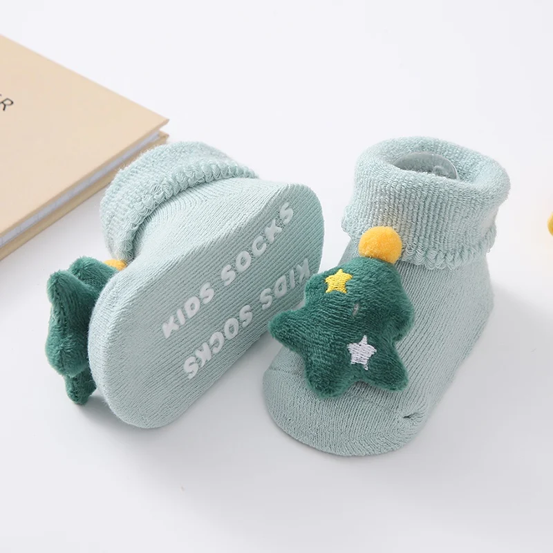 Newborn Christmas Socks Slipper Non-slip Socks Kids Winter Warm Fuzzy Holiday Socks Crew Xmas Socks for Baby Girl Boy